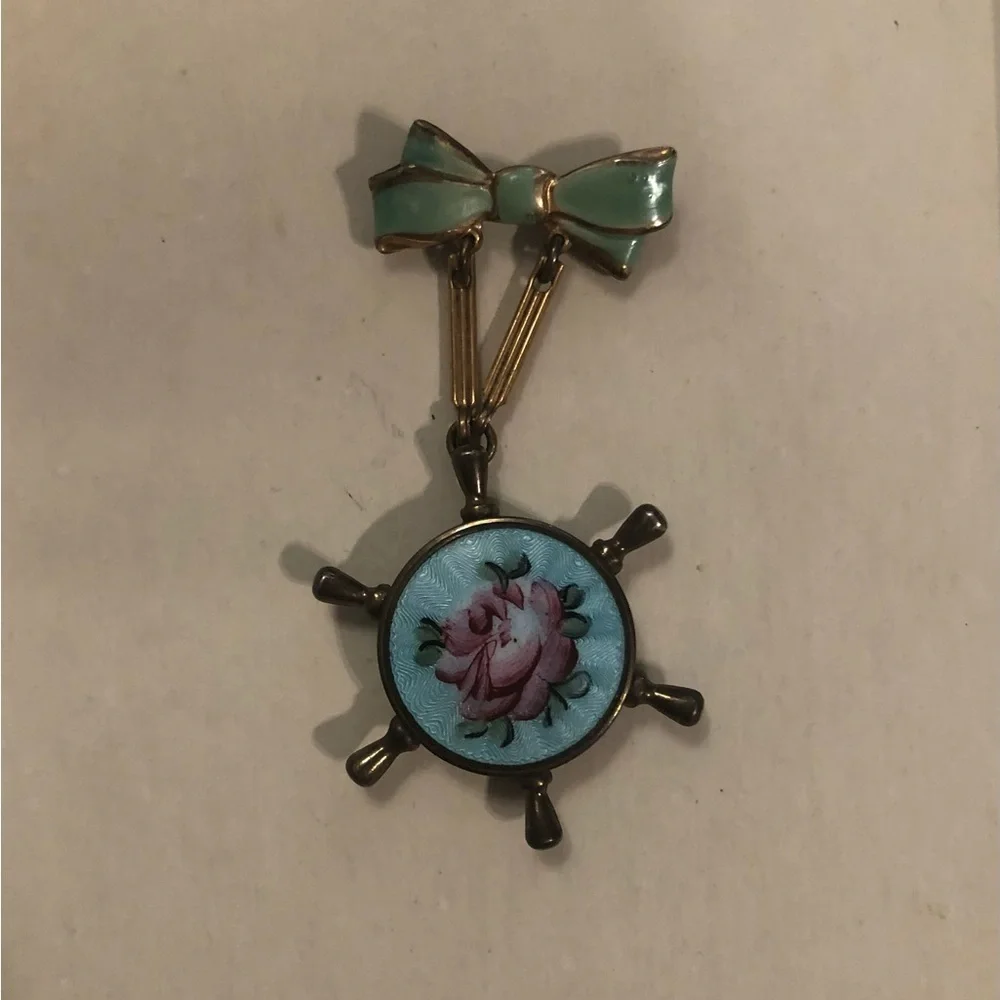 Vintage Guilloche Rose Enamel Picture Locket Pin Brooch